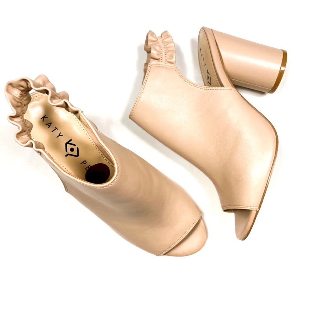 NWOB Katy Perry Jocelyn Block Heel Shooties